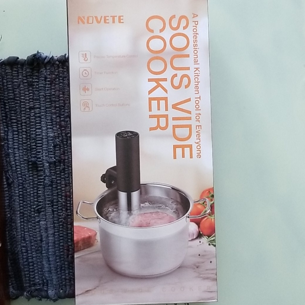 Novete sous vide cooker